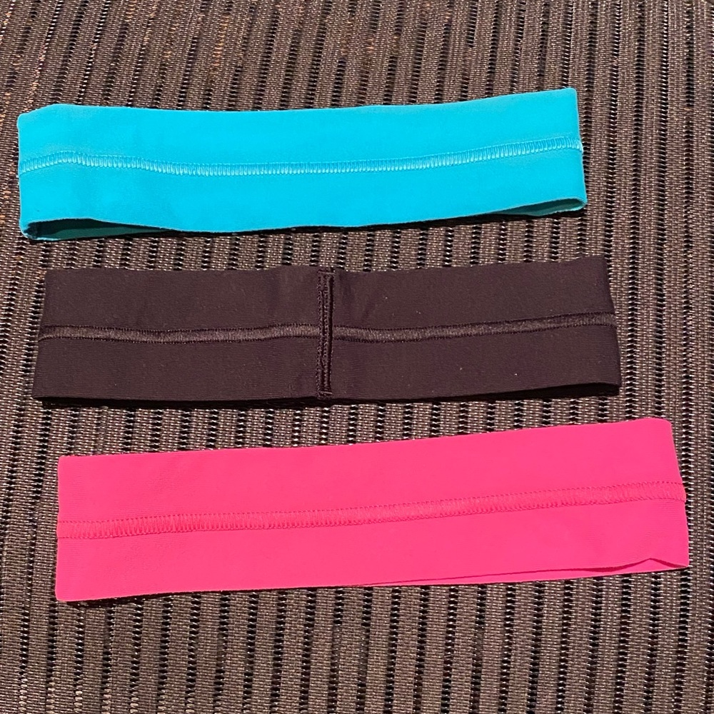 3 Authentic Lululemon Headbands aqua pink and black - Picture 4 of 9